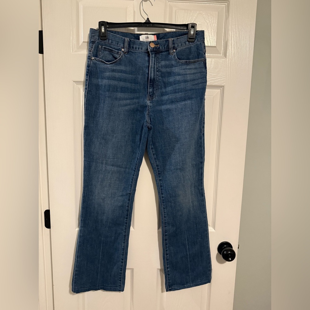 💚 BOGO- CAbi 12 regular 5th avenue jeans guc